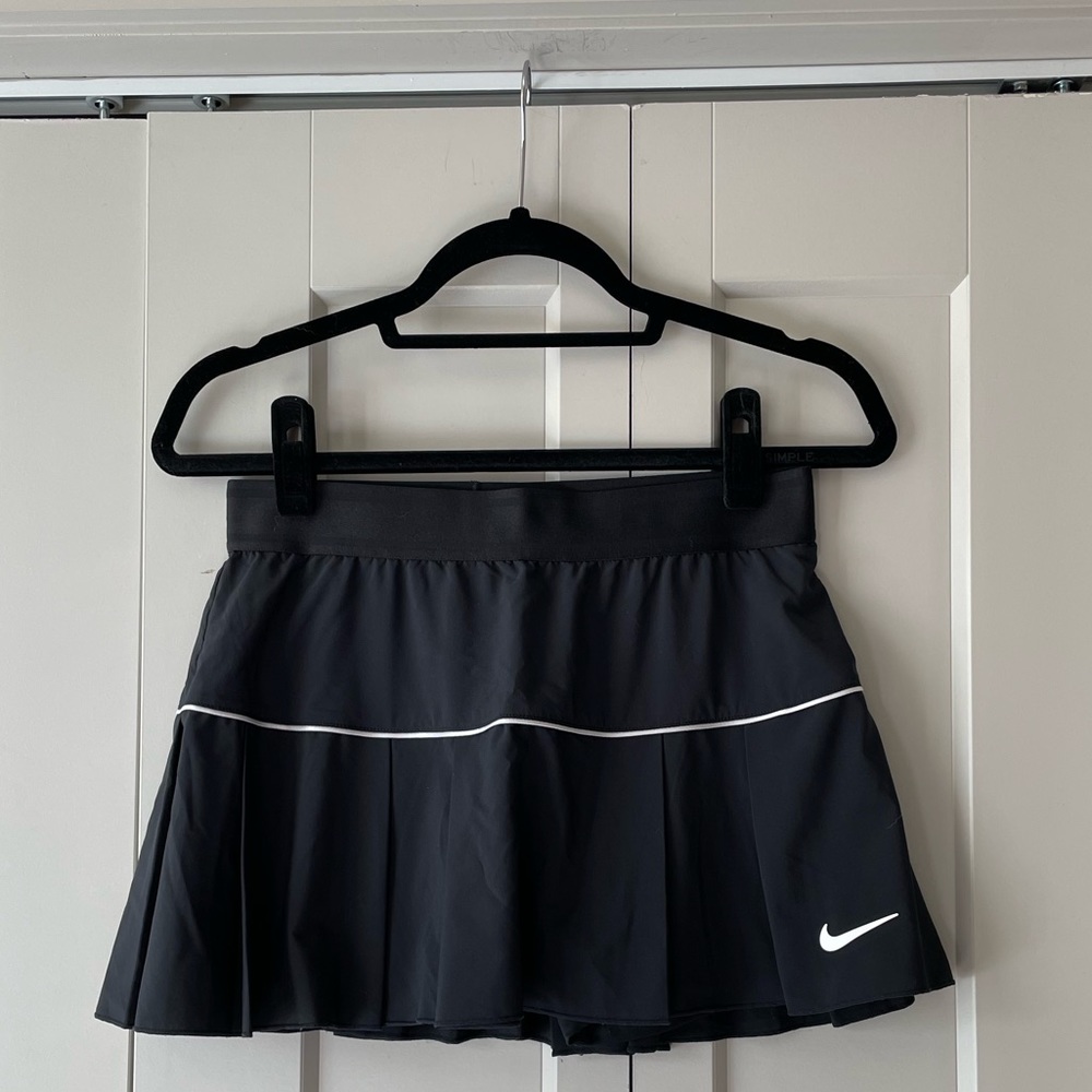 Nike Black Tennis Skirt size M